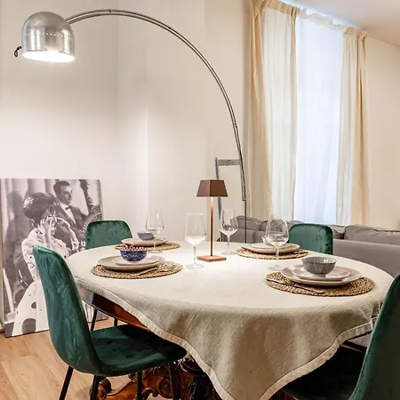 Apartment H11 The Queen's Ariston - Centro Sanremo