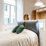 Apartment H11 The Queen's Ariston - Centro Sanremo