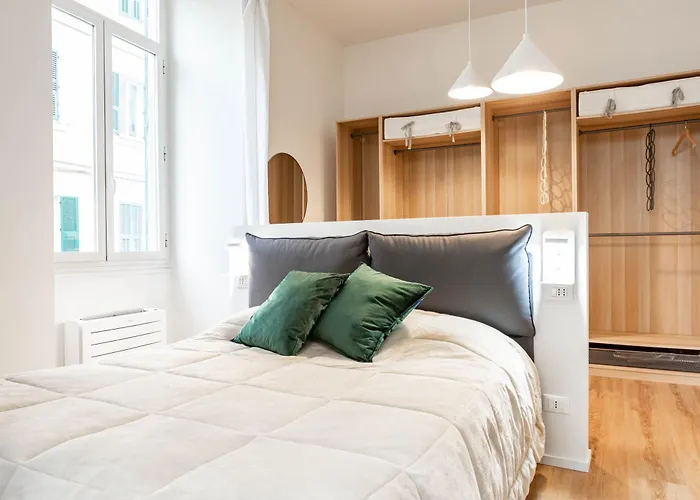 Apartamento H11 The Queen's Ariston - Centro